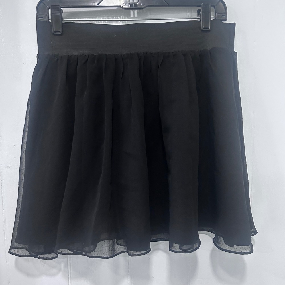 H&M Black Swiss Dot Sheer Overlay Mini Skirt Elastic Waist Size Medium